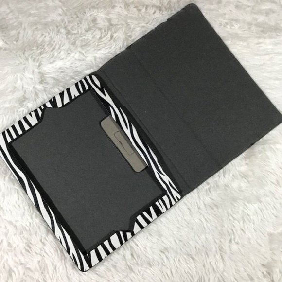 Zebra Faux Leather Foilo Stand Case Cover for iPad 4th Generation IPad 2 IPad 3 - Picture 3 of 4